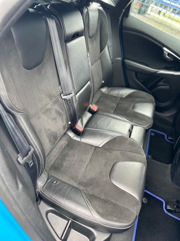Used Volvo V40 2014 for sale - 76167229: Photo 34