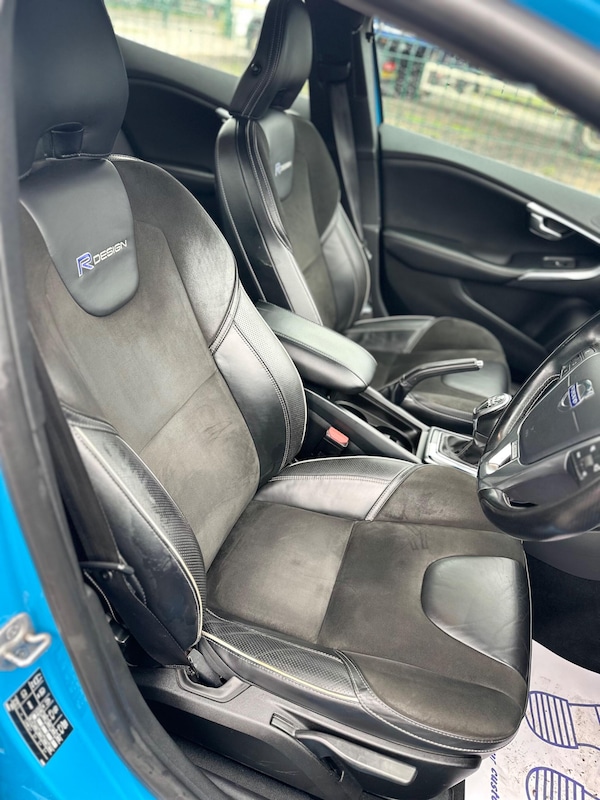 Used Volvo V40 2014 for sale - 76167229: Photo 39