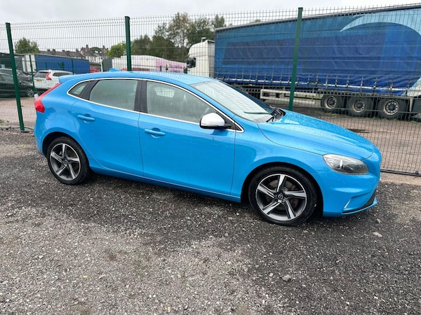 Used Volvo V40 2014 for sale - 76167229: Photo 5