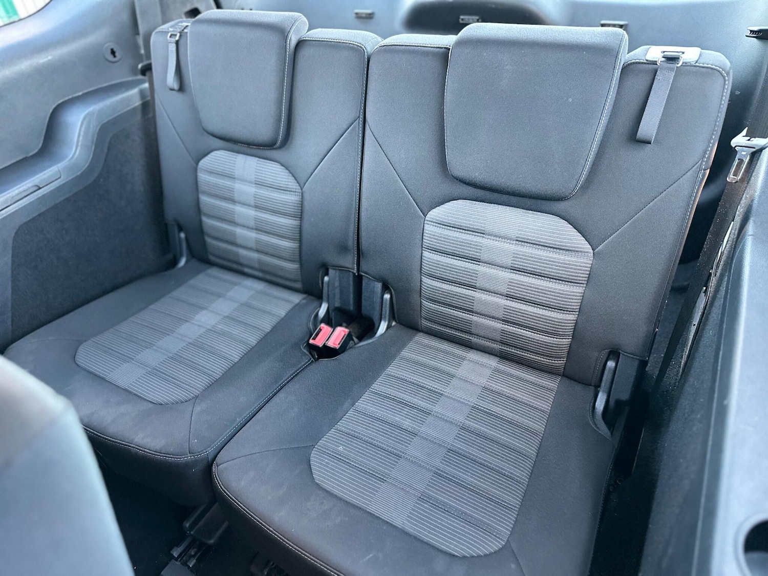 Used Ford Galaxy 2021 for sale - 76377778: Photo 33
