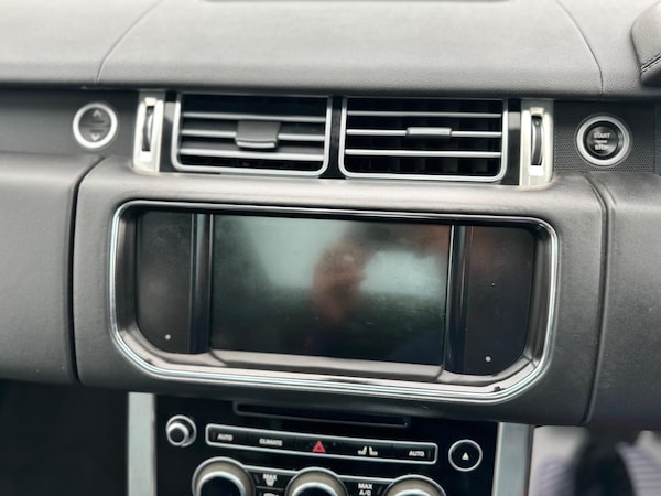 Used Land Rover Range Rover 2015 for sale - 76084032: Photo 50