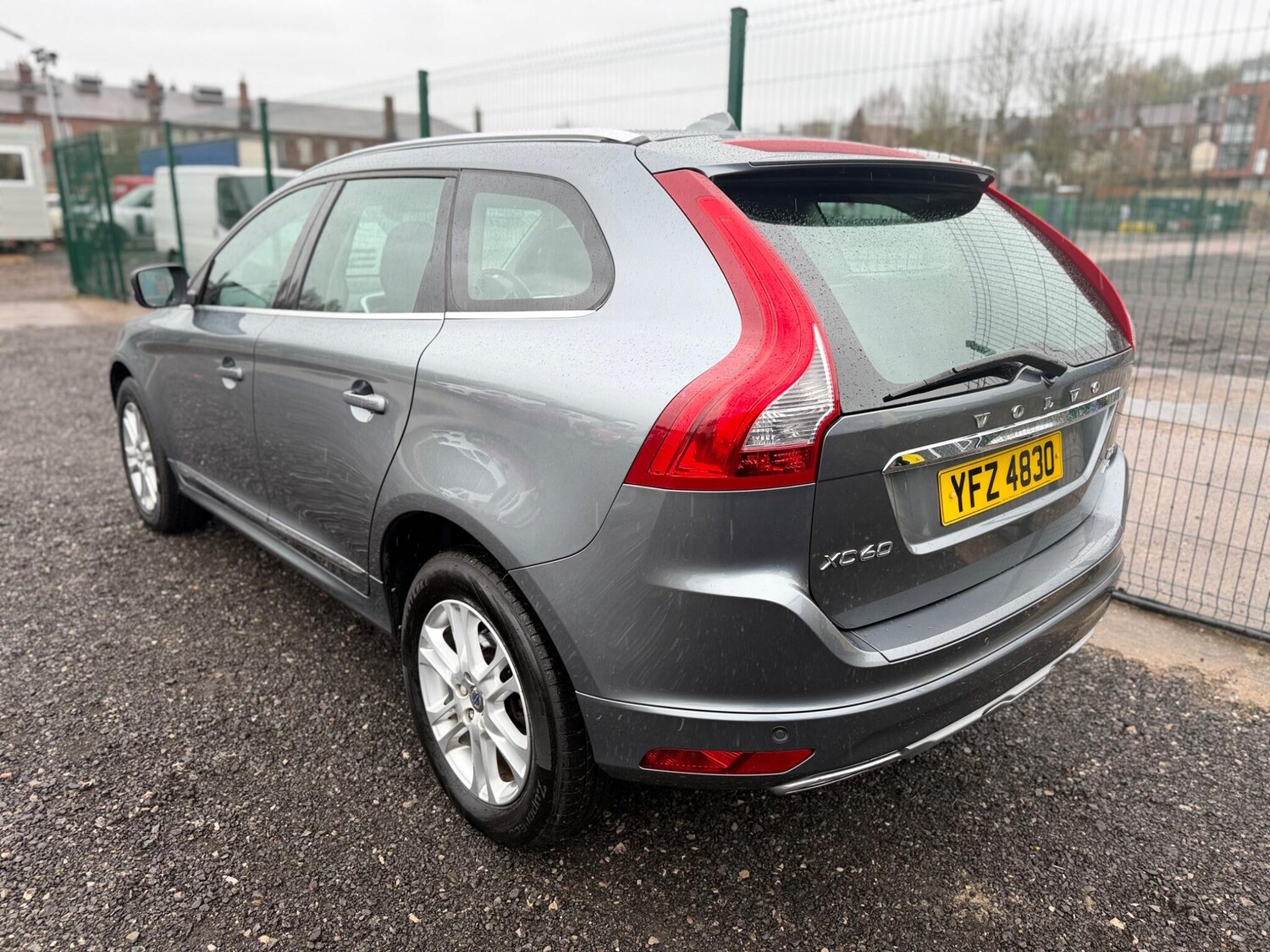 Used Volvo XC60 2015 for sale - 77908936: Photo 17