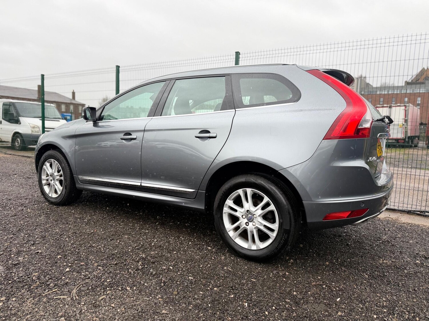 Used Volvo XC60 2015 for sale - 77908936: Photo 20