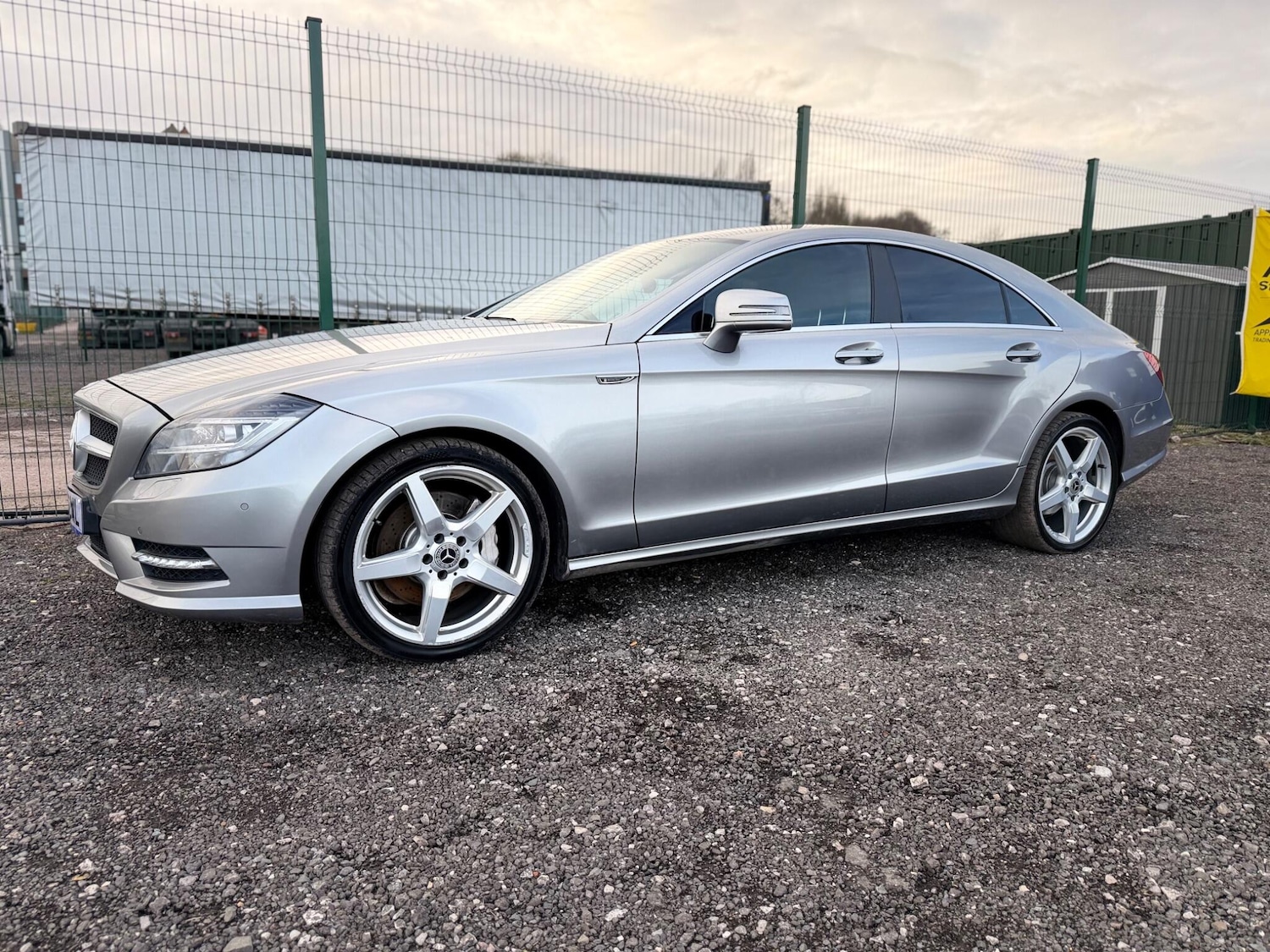Used Mercedes-Benz CLS for sale - 77330581: Photo 24
