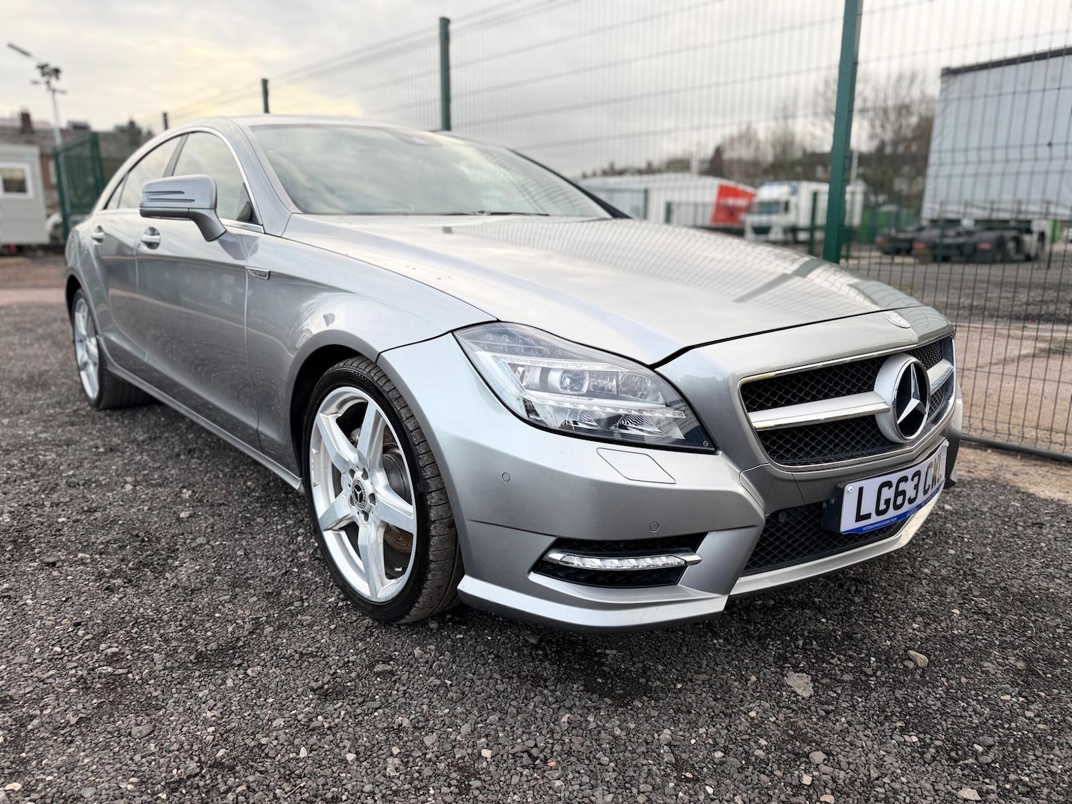 Used Mercedes-Benz CLS for sale - 77330581: Photo 4