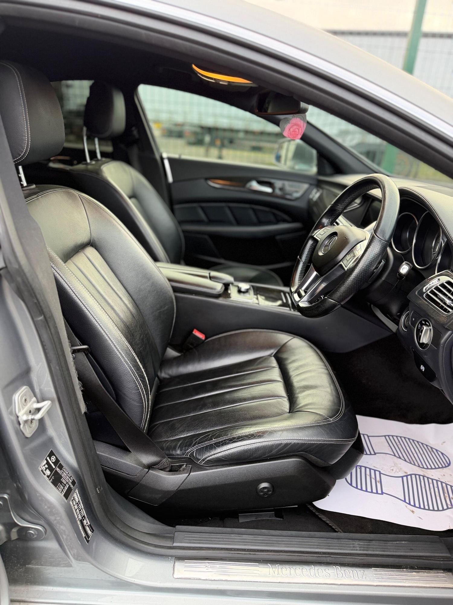 Used Mercedes-Benz CLS for sale - 77330581: Photo 43