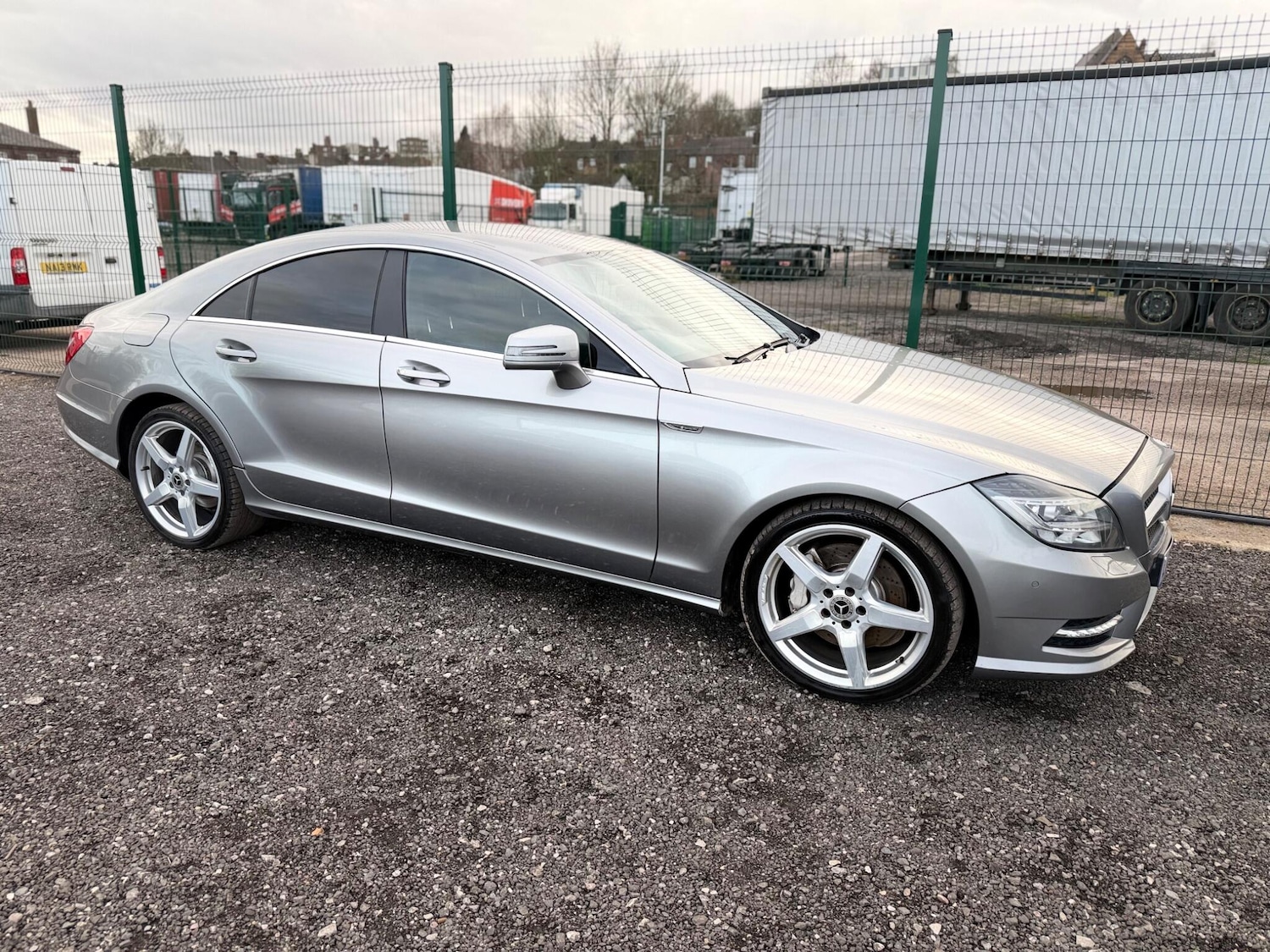 Used Mercedes-Benz CLS for sale - 77330581: Photo 5