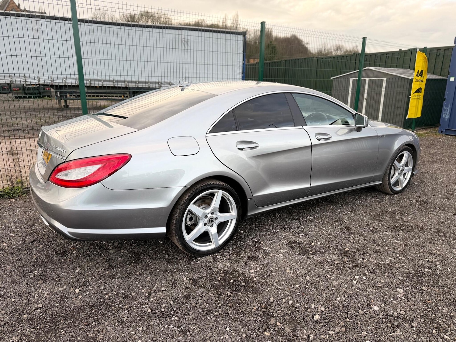 Used Mercedes-Benz CLS for sale - 77330581: Photo 9