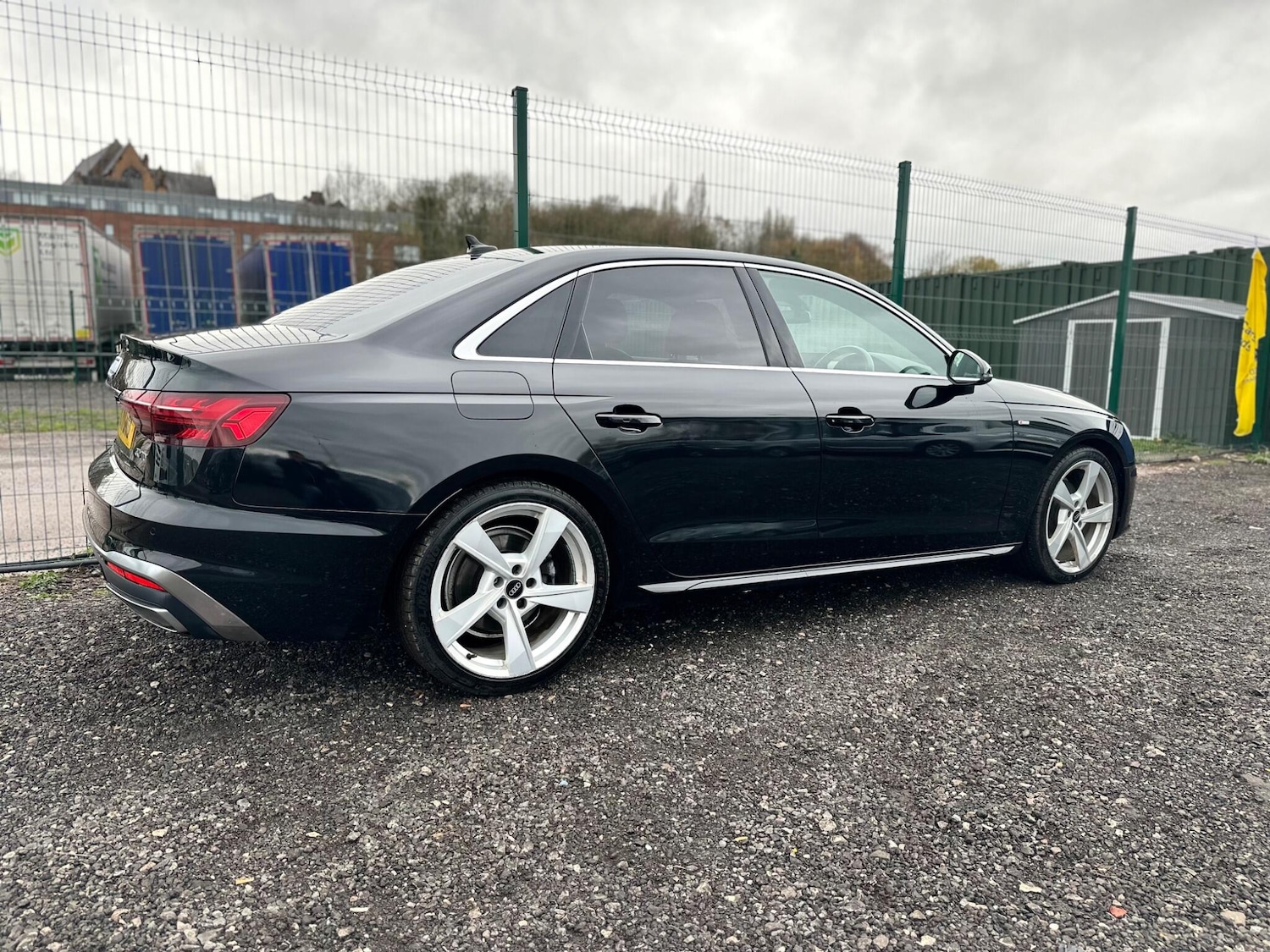 Used Audi A4 for sale - 76728342: Photo 10