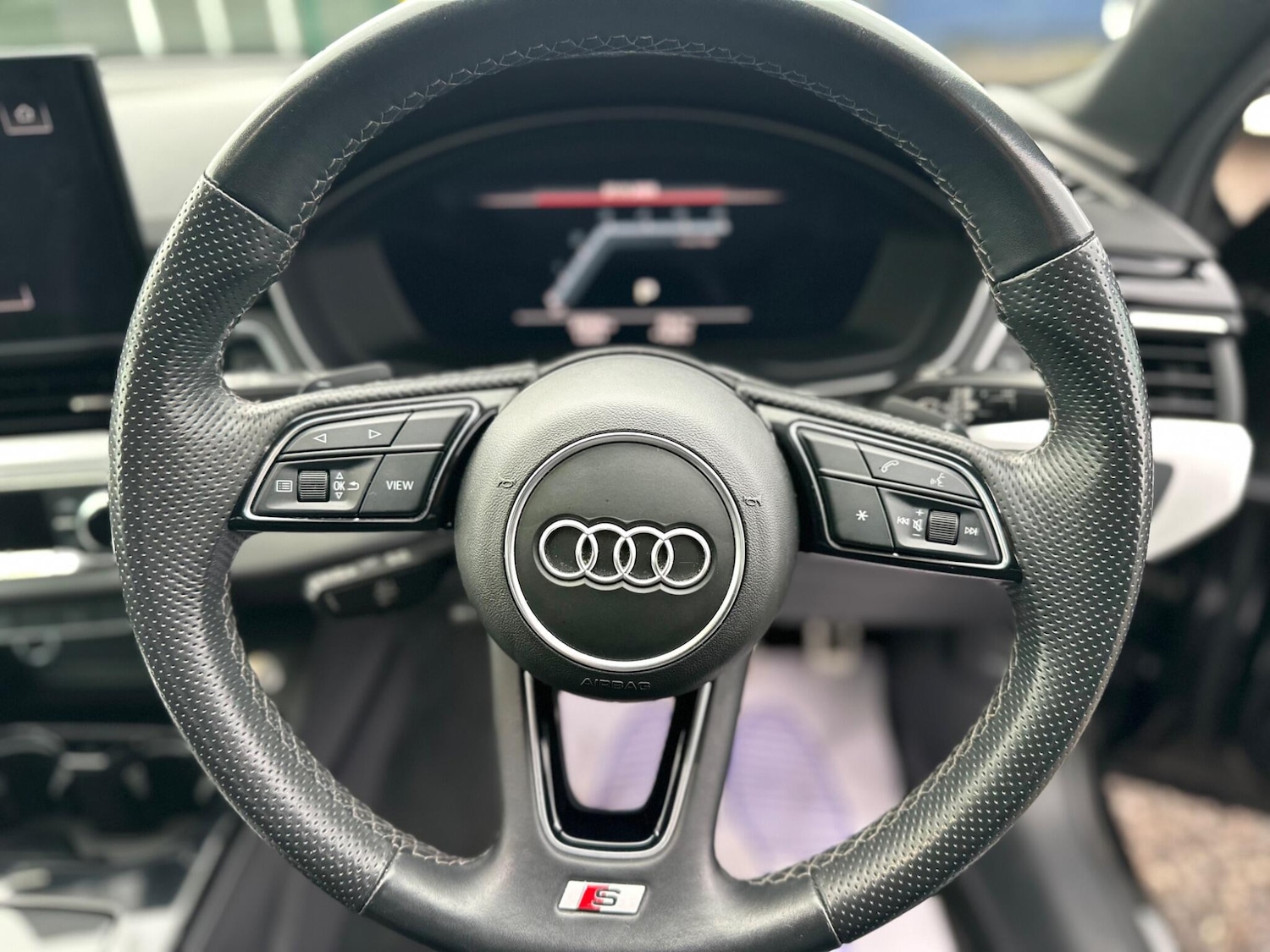 Used Audi A4 for sale - 76728342: Photo 46