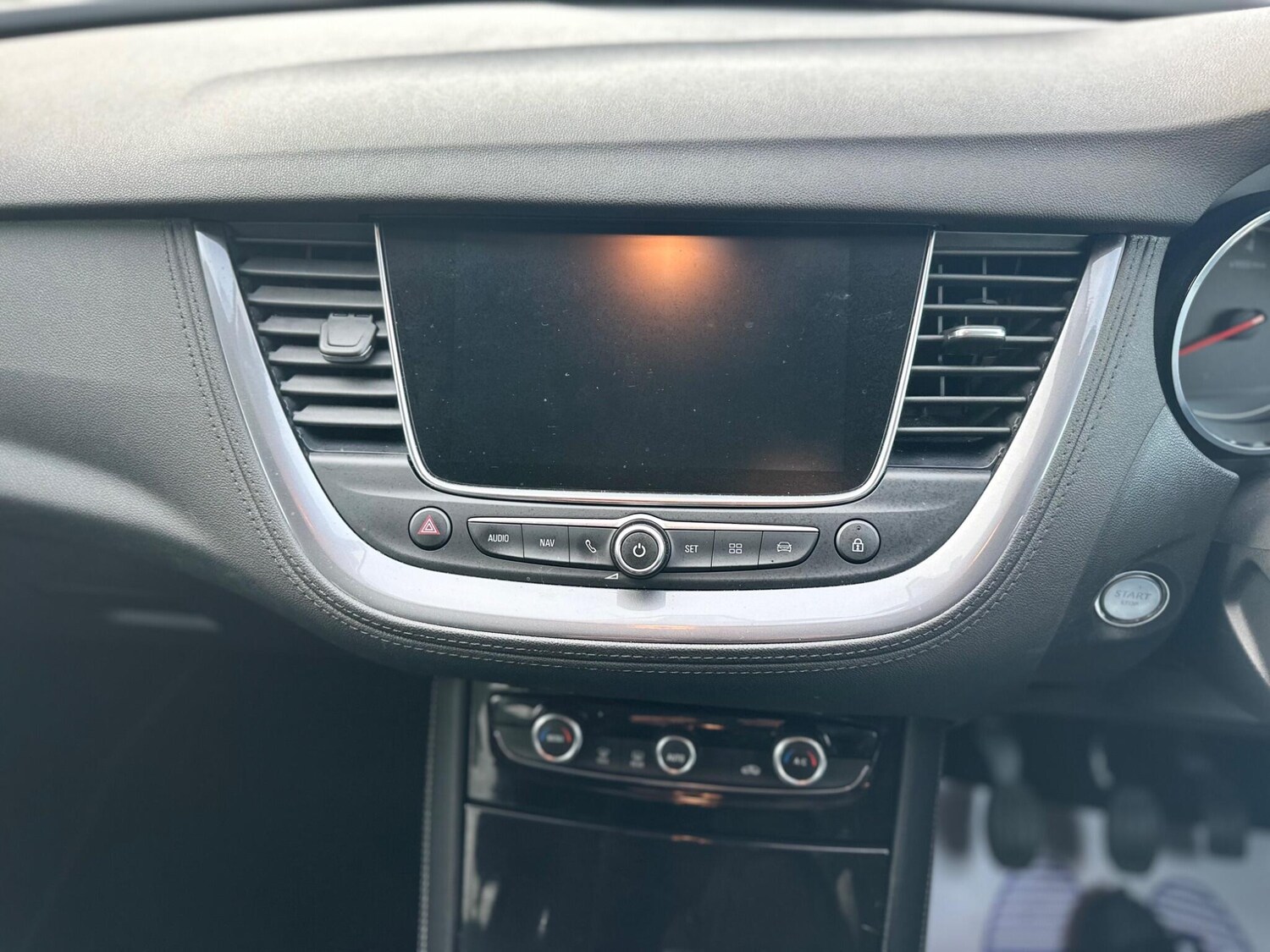 Used Vauxhall Grandland X 2018 for sale - 75990297: Photo 51
