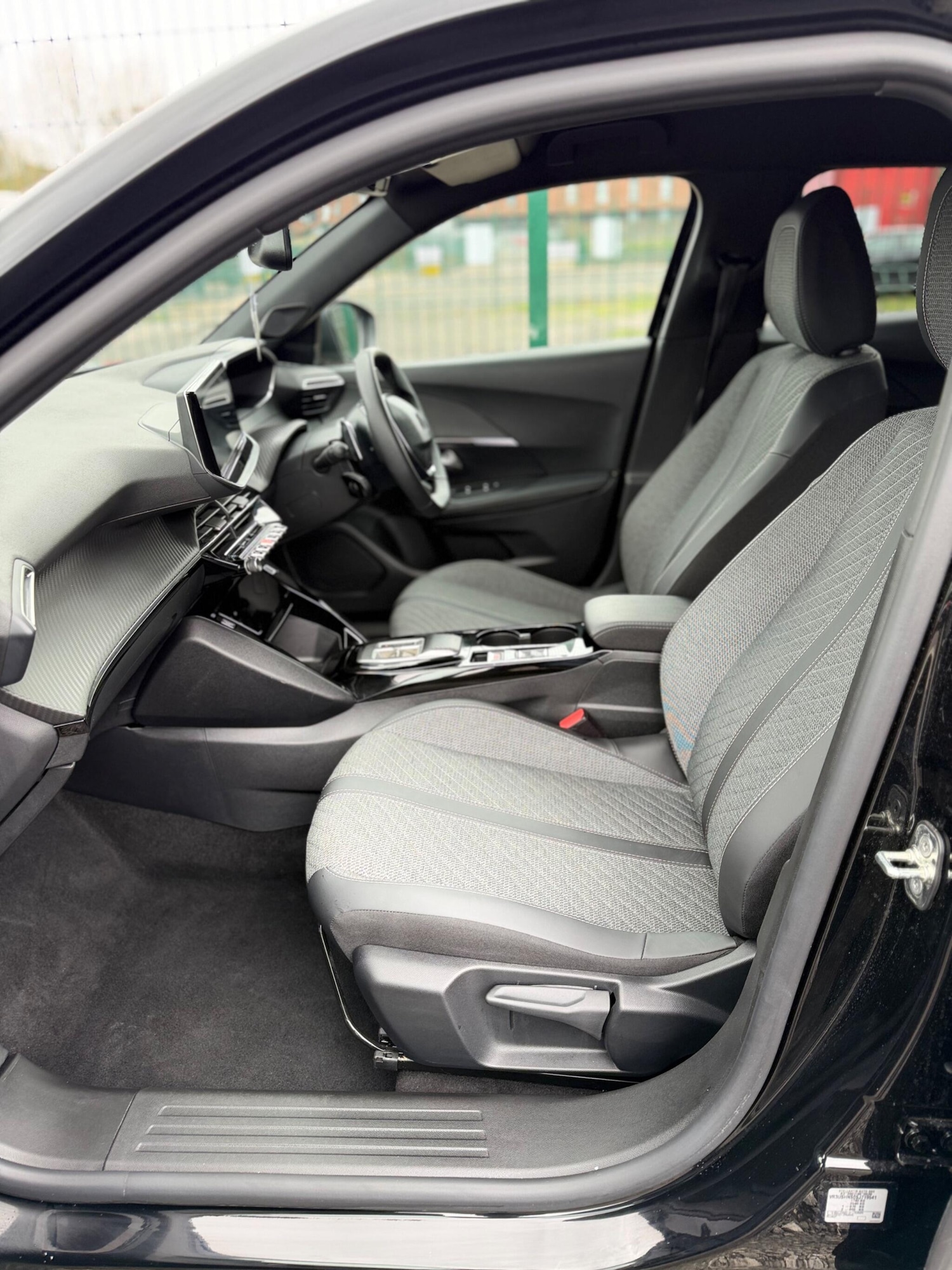 Used Peugeot 2008 2025 for sale - 78046777: Photo 34