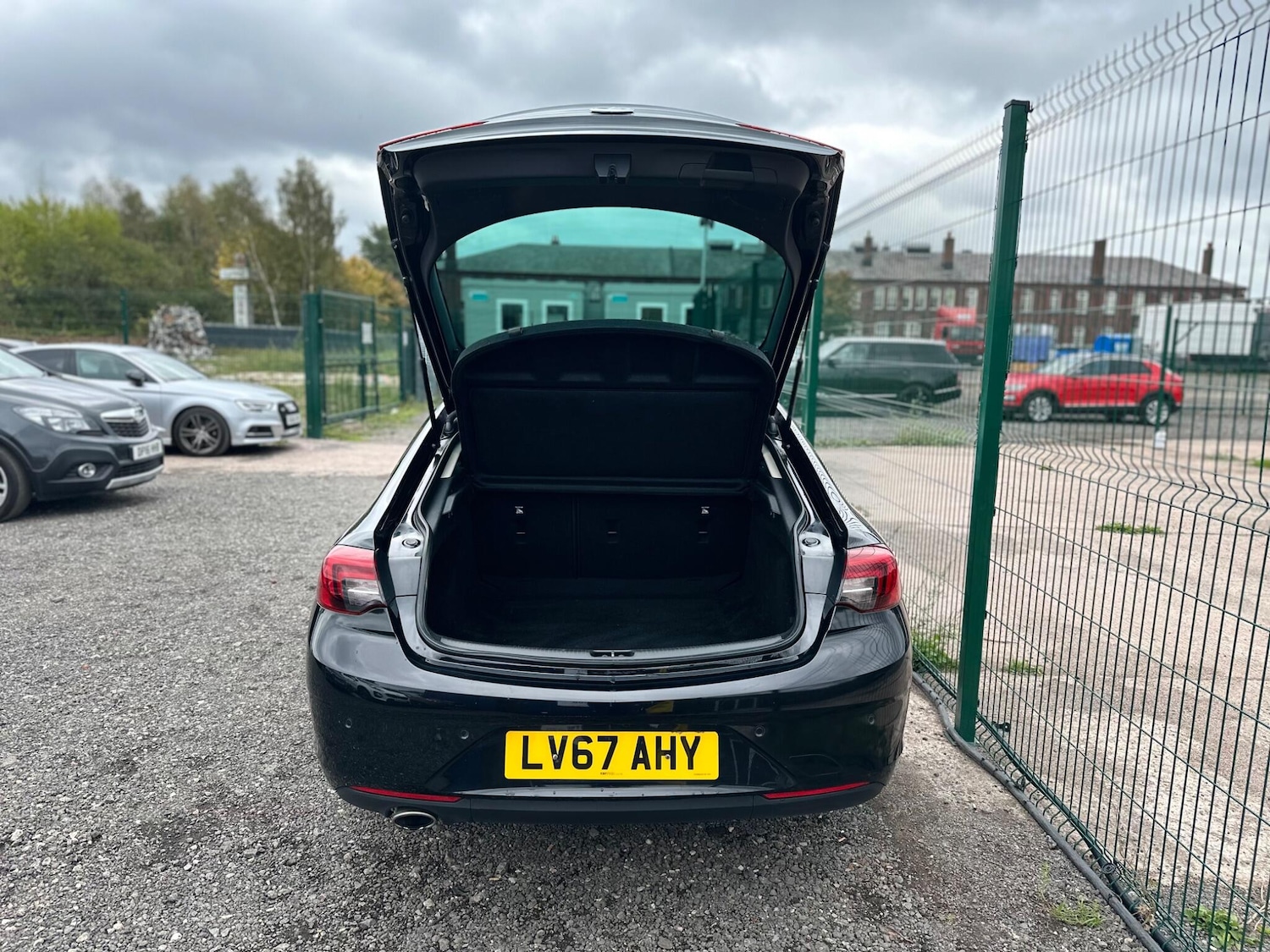Used Vauxhall Insignia 2017 for sale - 76137141: Photo 16