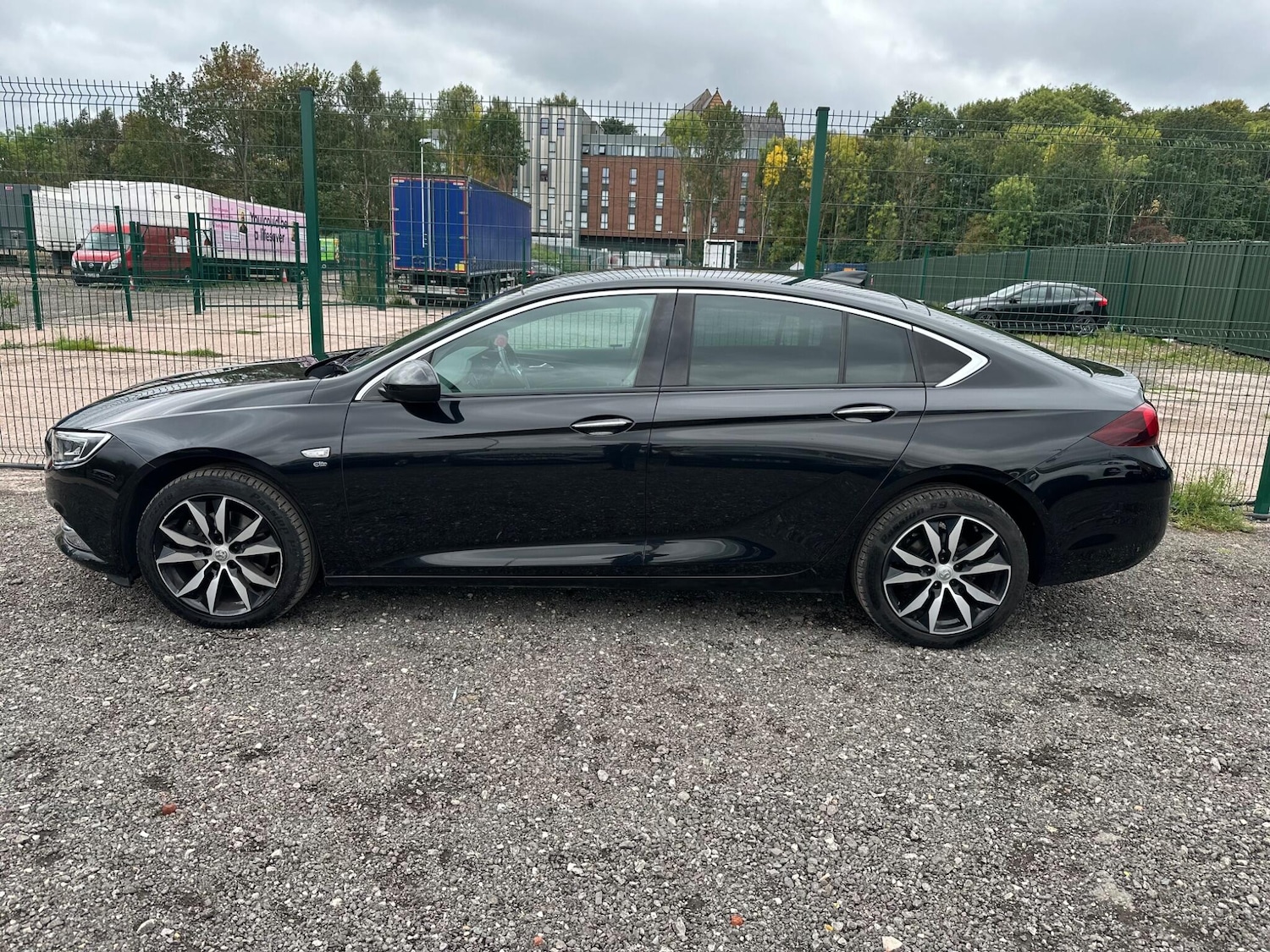 Used Vauxhall Insignia 2017 for sale - 76137141: Photo 21