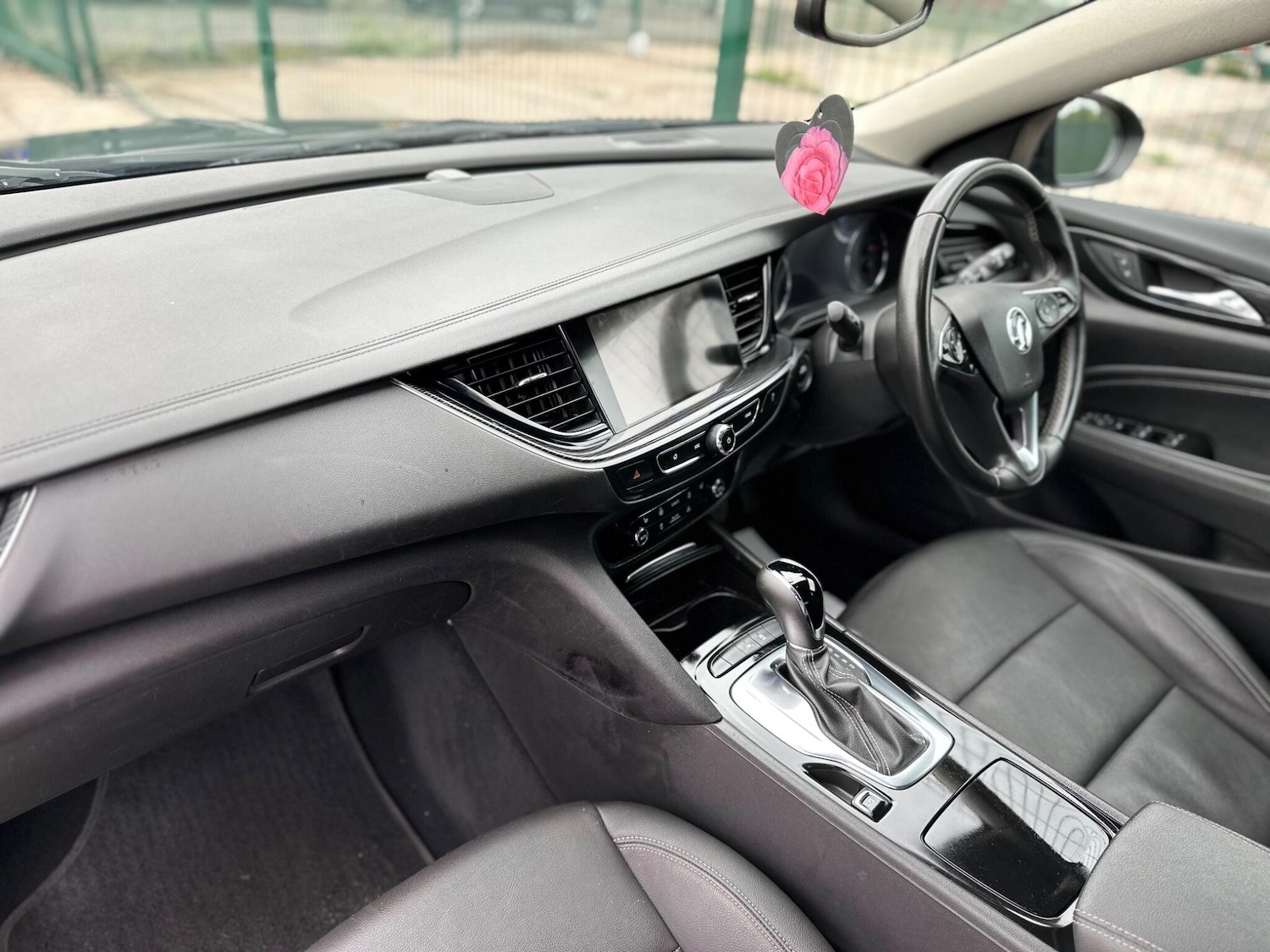 Used Vauxhall Insignia 2017 for sale - 76137141: Photo 36