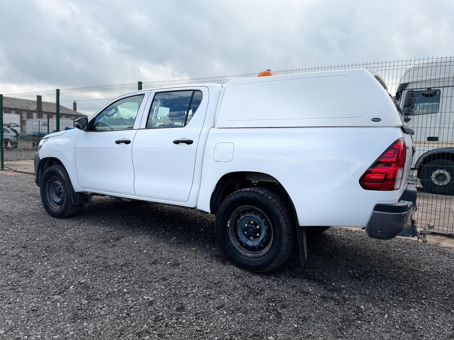 Used Toyota Hilux 2018 for sale - 78086225: Photo 20