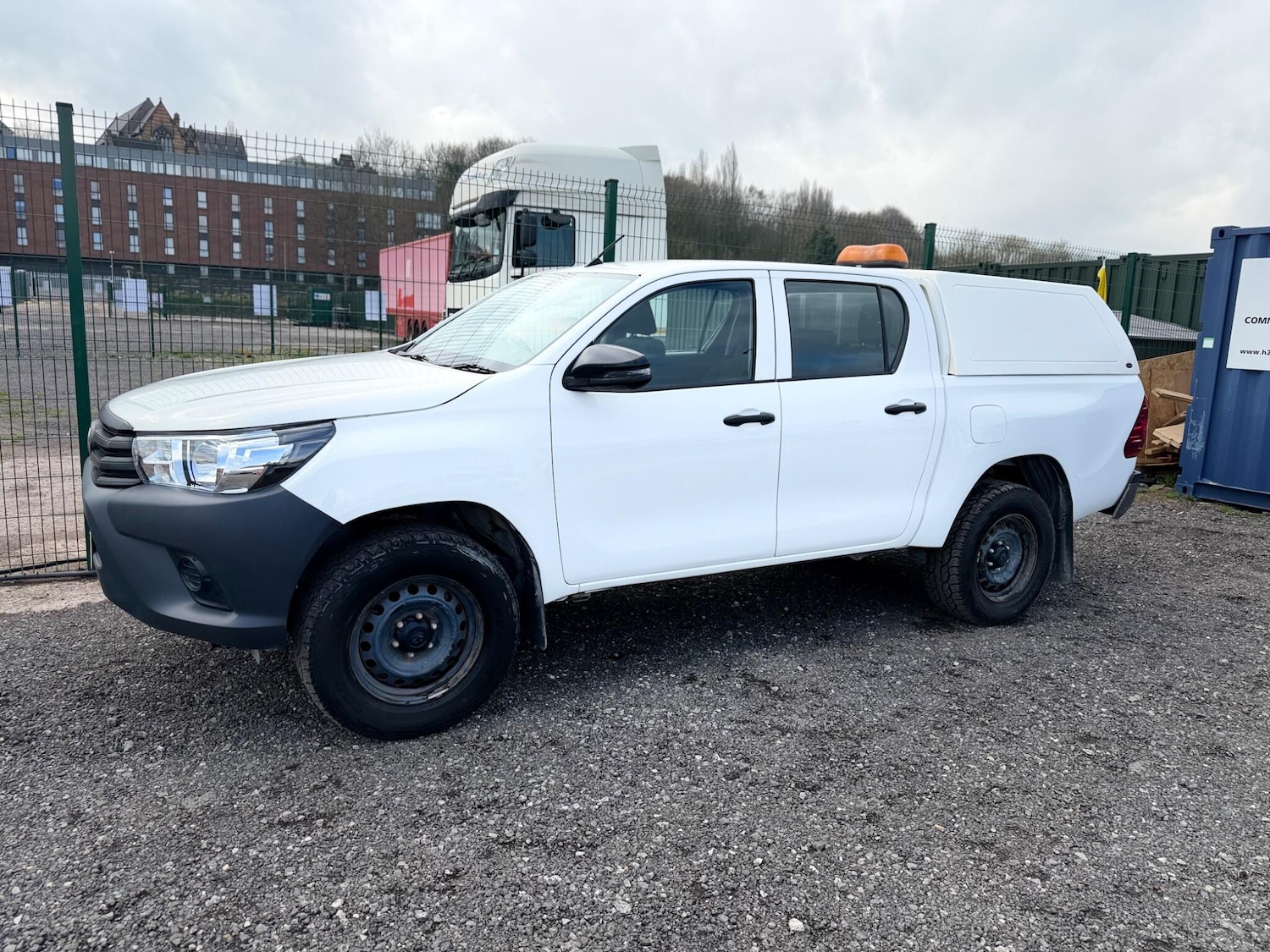 Used Toyota Hilux 2018 for sale - 78086225: Photo 23