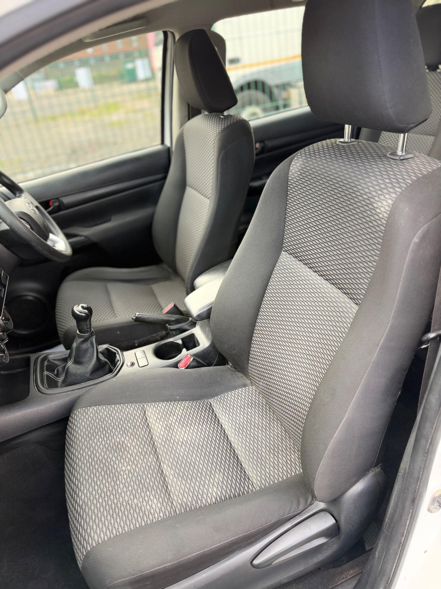 Used Toyota Hilux 2018 for sale - 78086225: Photo 35