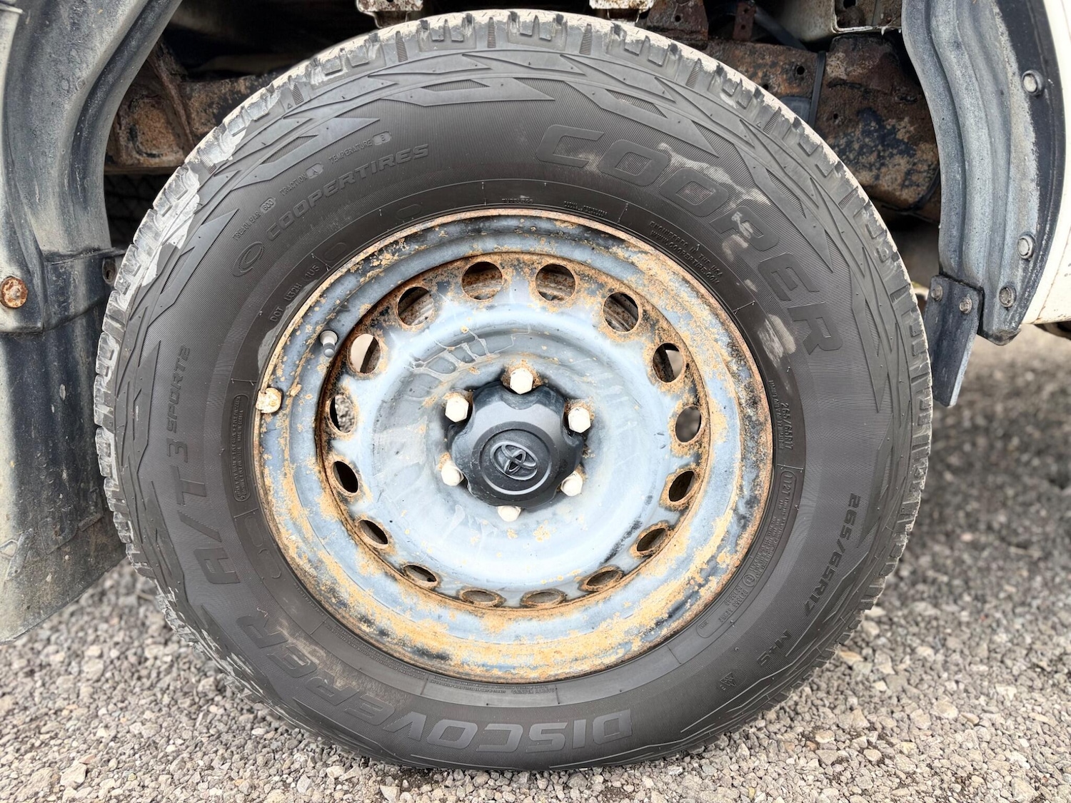 Used Toyota Hilux 2018 for sale - 78086225: Photo 40