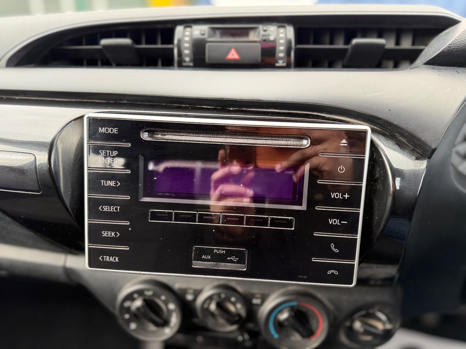 Used Toyota Hilux 2018 for sale - 78086225: Photo 49