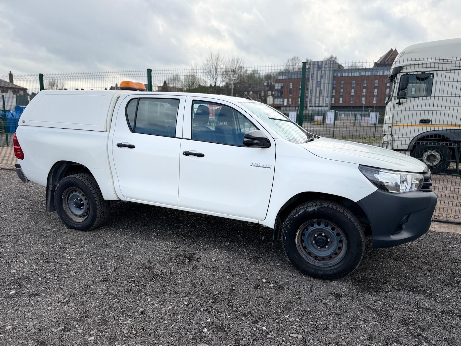 Used Toyota Hilux 2018 for sale - 78086225: Photo 5