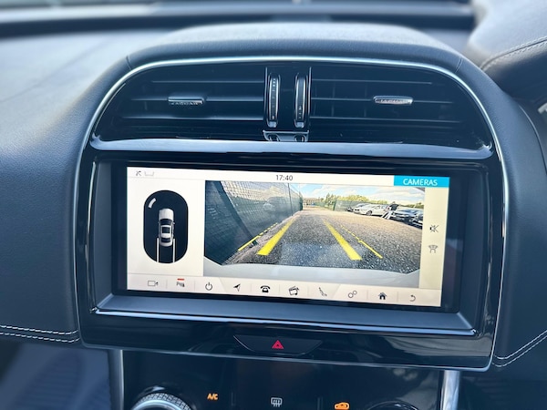 Used Jaguar XE 2019 for sale - 75387623: Photo 54