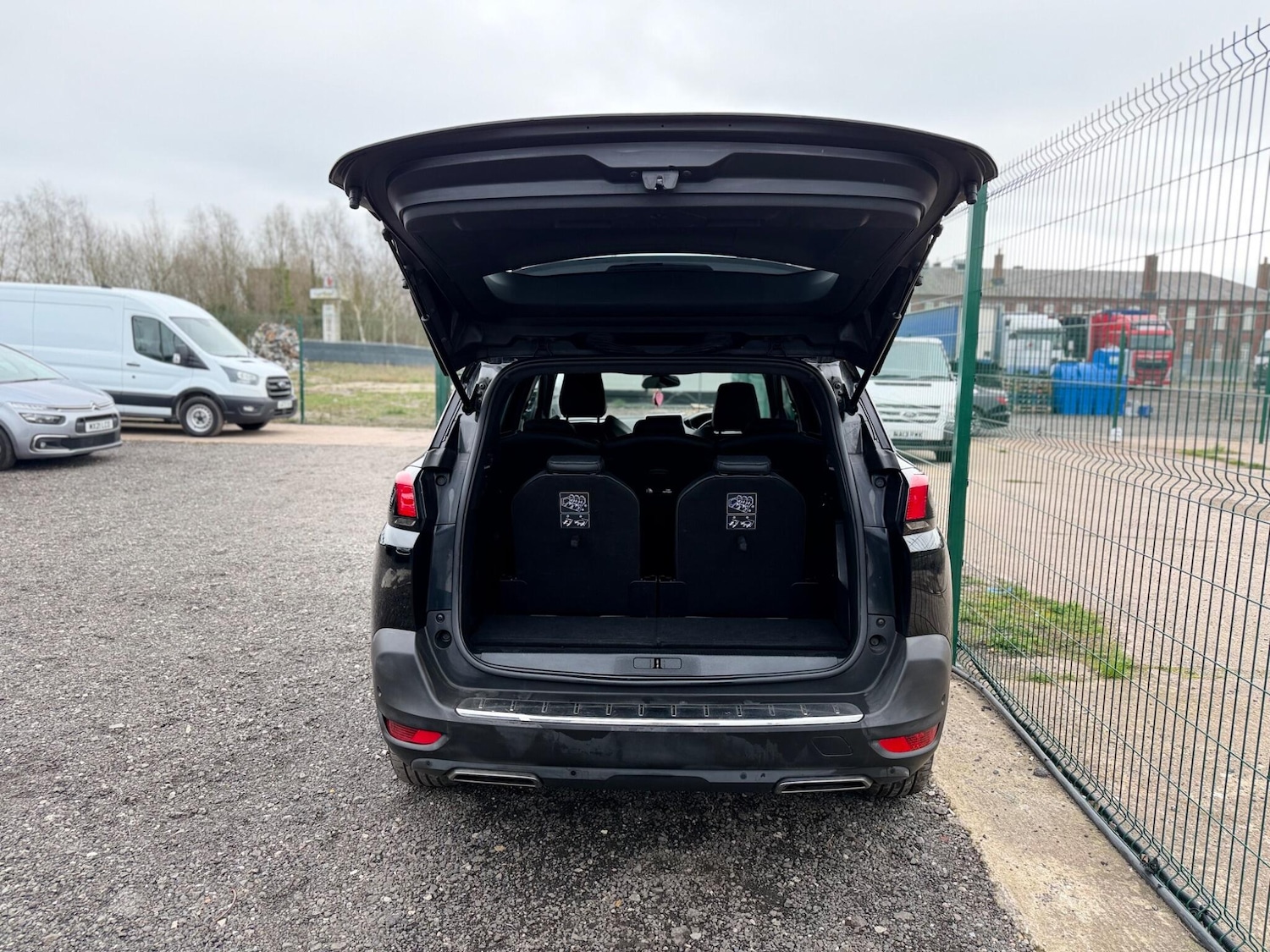 Used Peugeot 5008 2019 for sale - 77794029: Photo 17