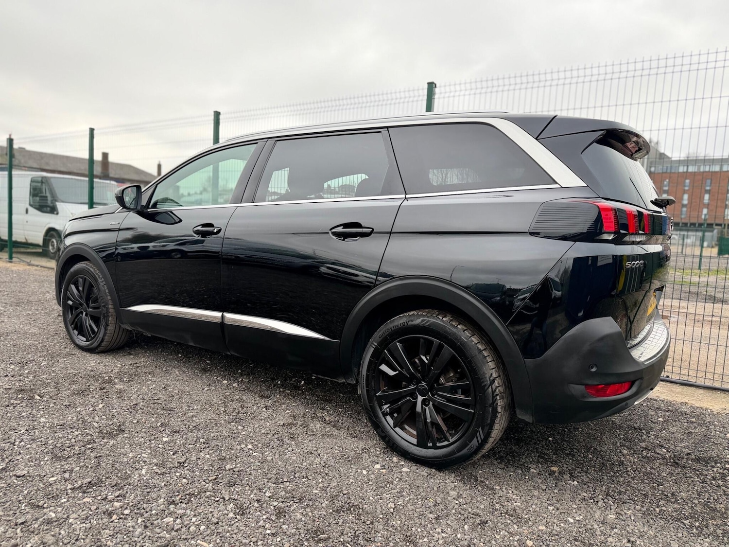 Used Peugeot 5008 2019 for sale - 77794029: Photo 21