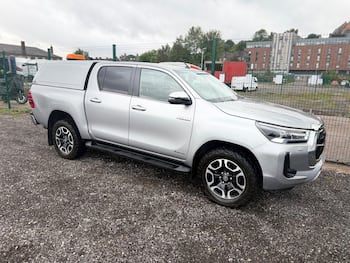 Used Toyota Hilux 2021 for sale - 79677650: Photo