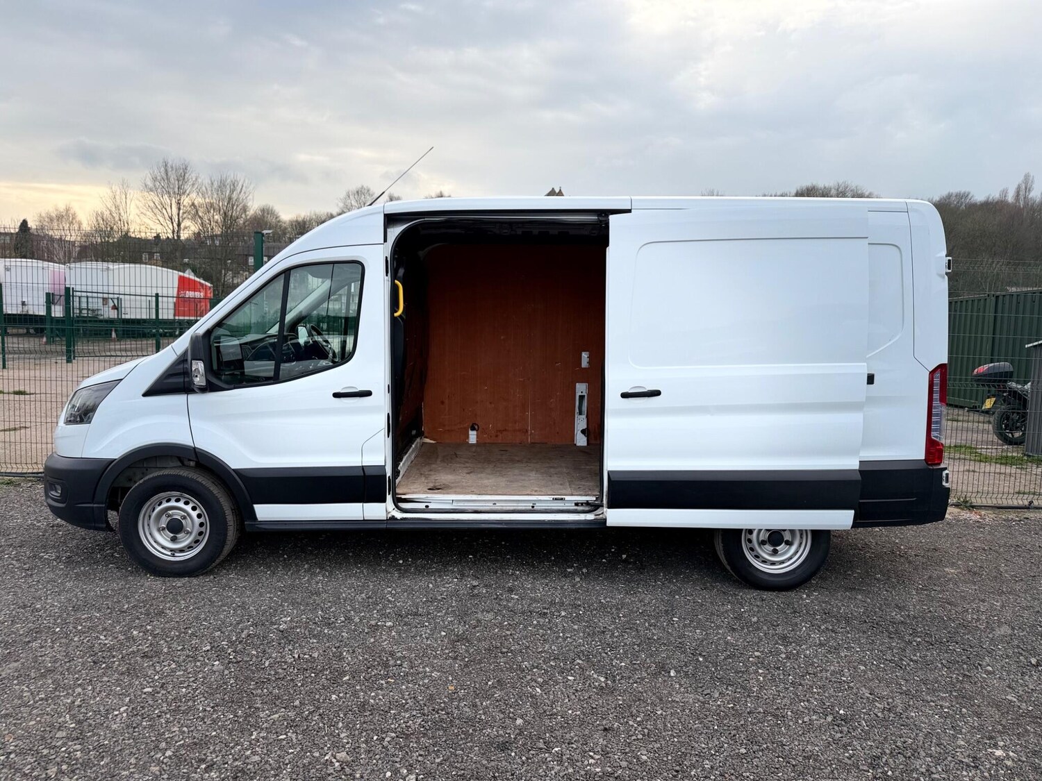 Used Ford Transit for sale - 77768890: Photo 13