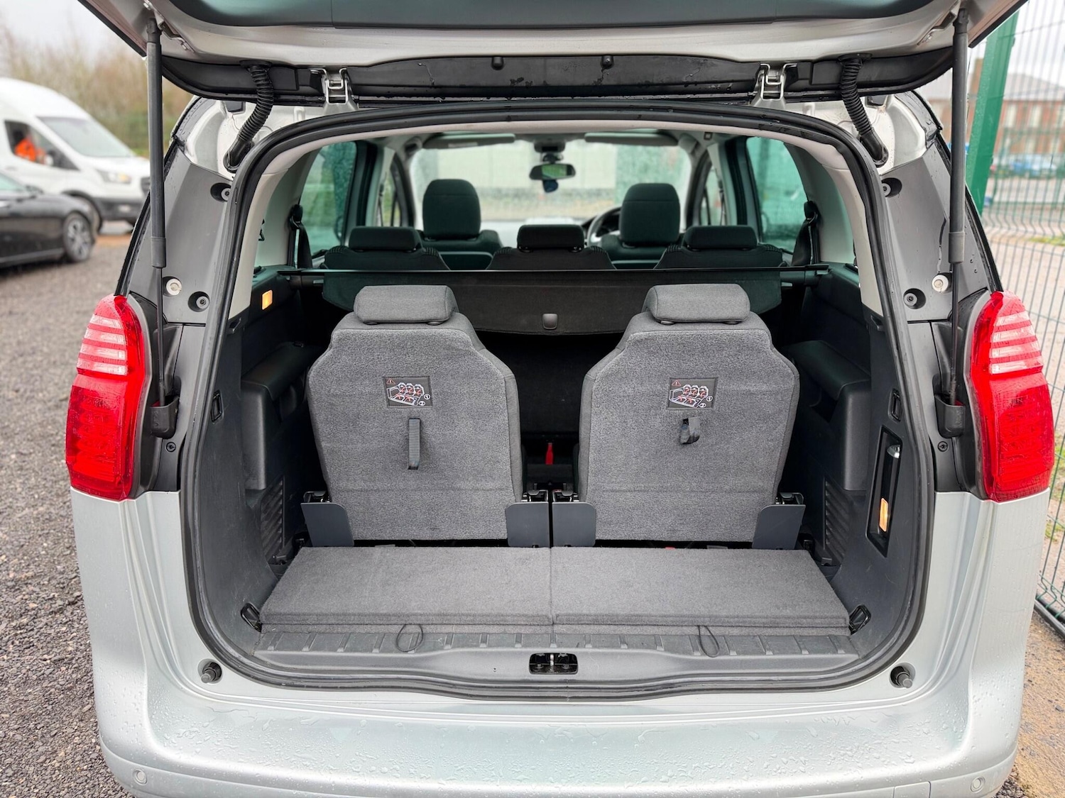 Used Peugeot 5008 2015 for sale - 77538187: Photo 16