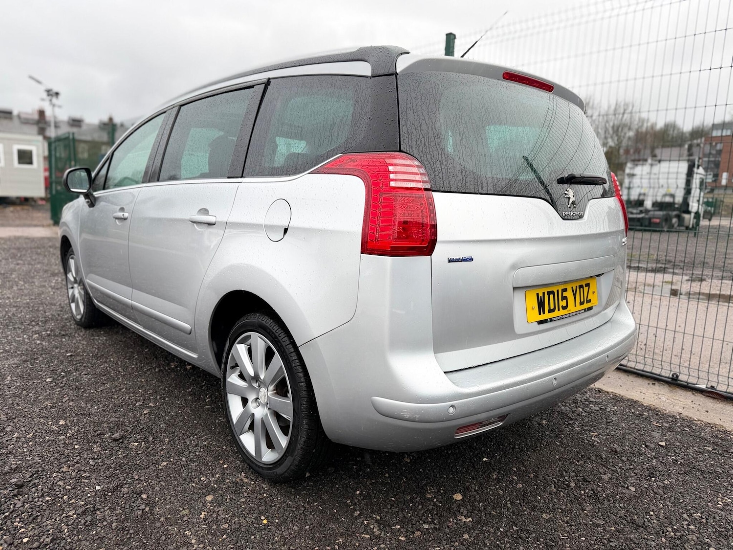 Used Peugeot 5008 2015 for sale - 77538187: Photo 19