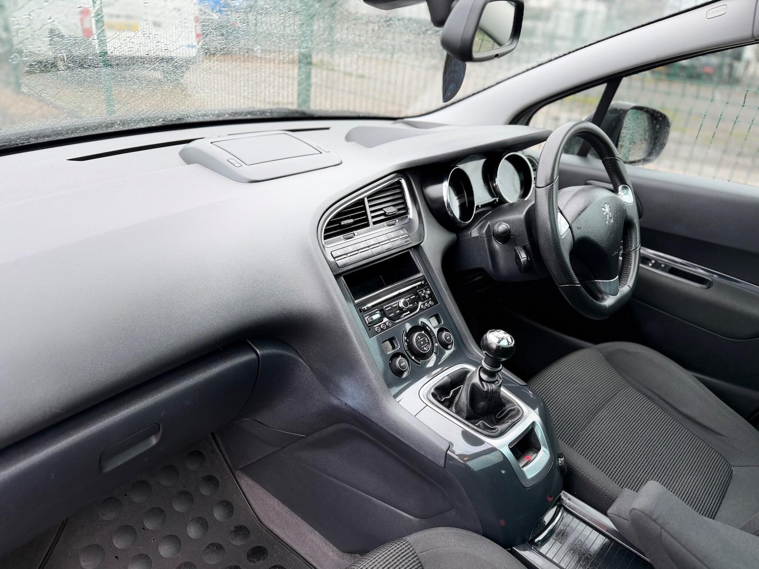 Used Peugeot 5008 2015 for sale - 77538187: Photo 36