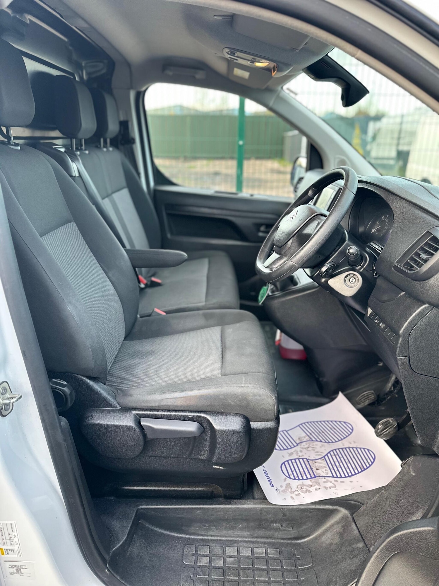 Used Citroen Dispatch 2023 for sale - 76865259: Photo 31