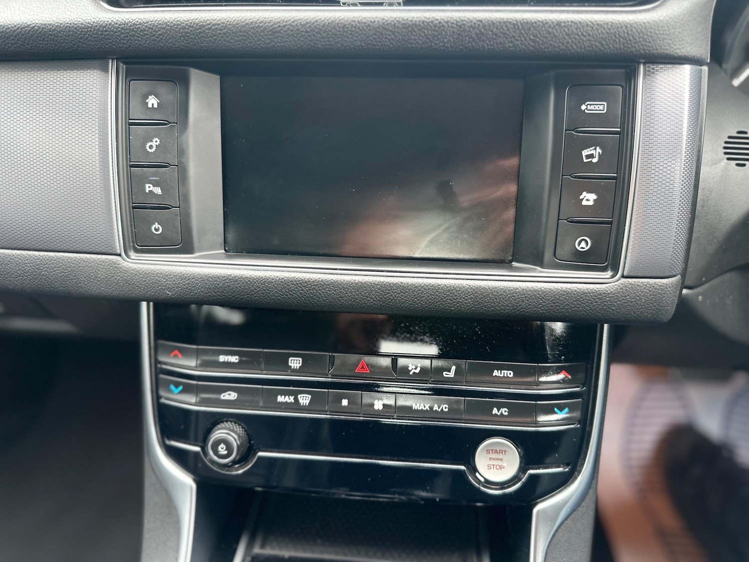 Used Jaguar XF for sale - 77807773: Photo 50