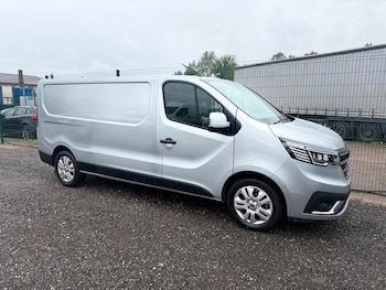 Used Renault Trafic 2023 for sale - 78771912: Photo