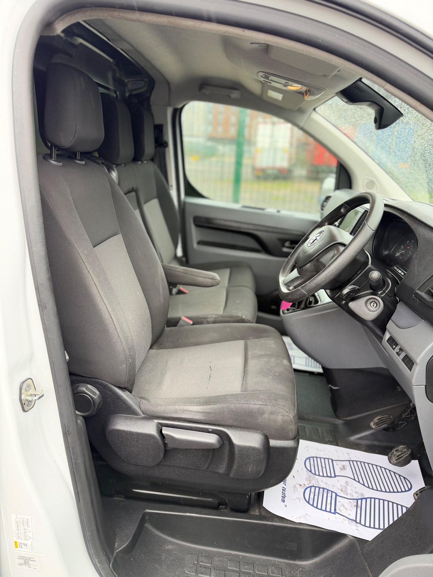 Used Vauxhall Vivaro 2022 for sale - 77909461: Photo 30