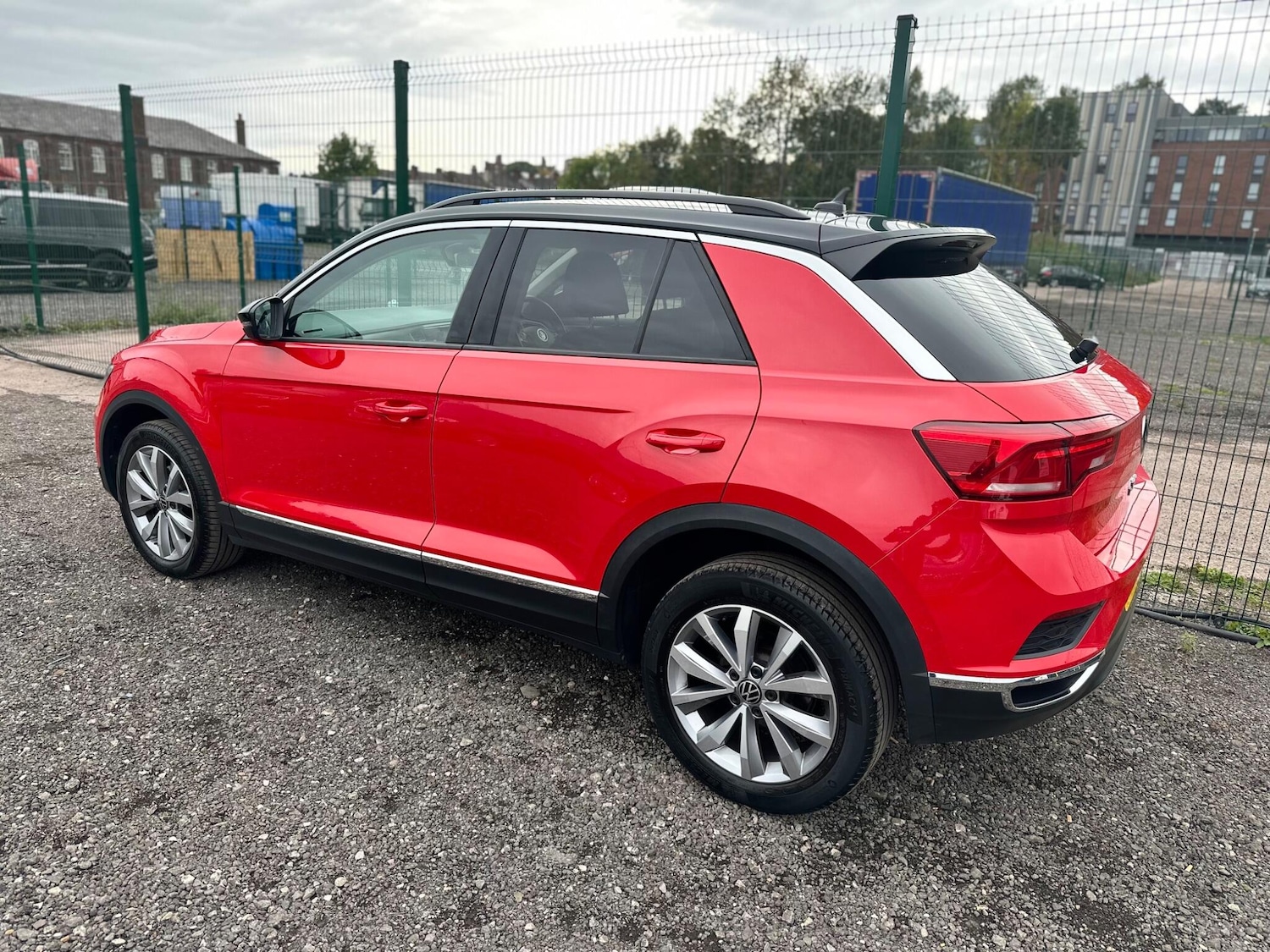 Used Volkswagen T-Roc 2020 for sale - 76137625: Photo 19