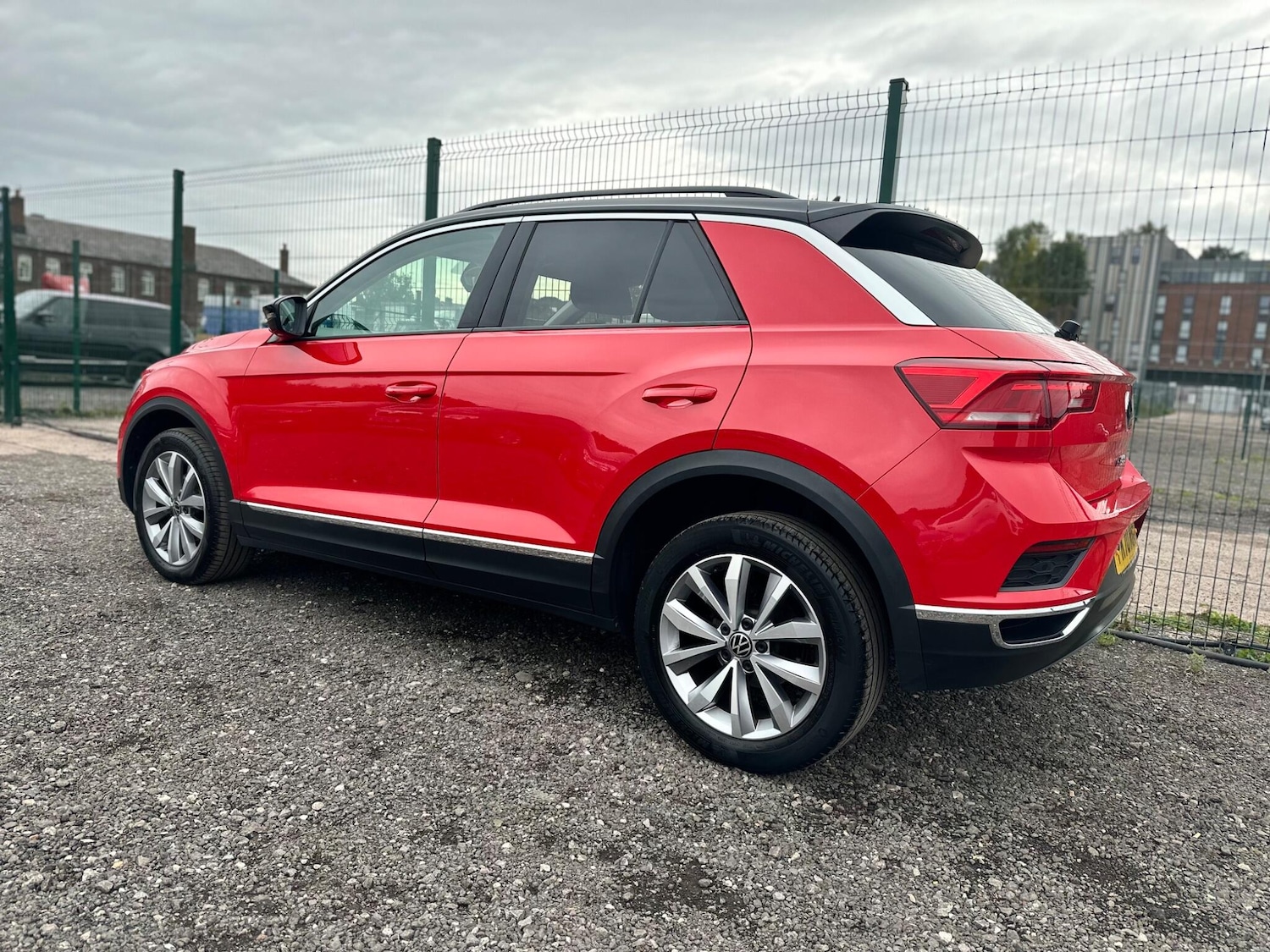 Used Volkswagen T-Roc 2020 for sale - 76137625: Photo 20