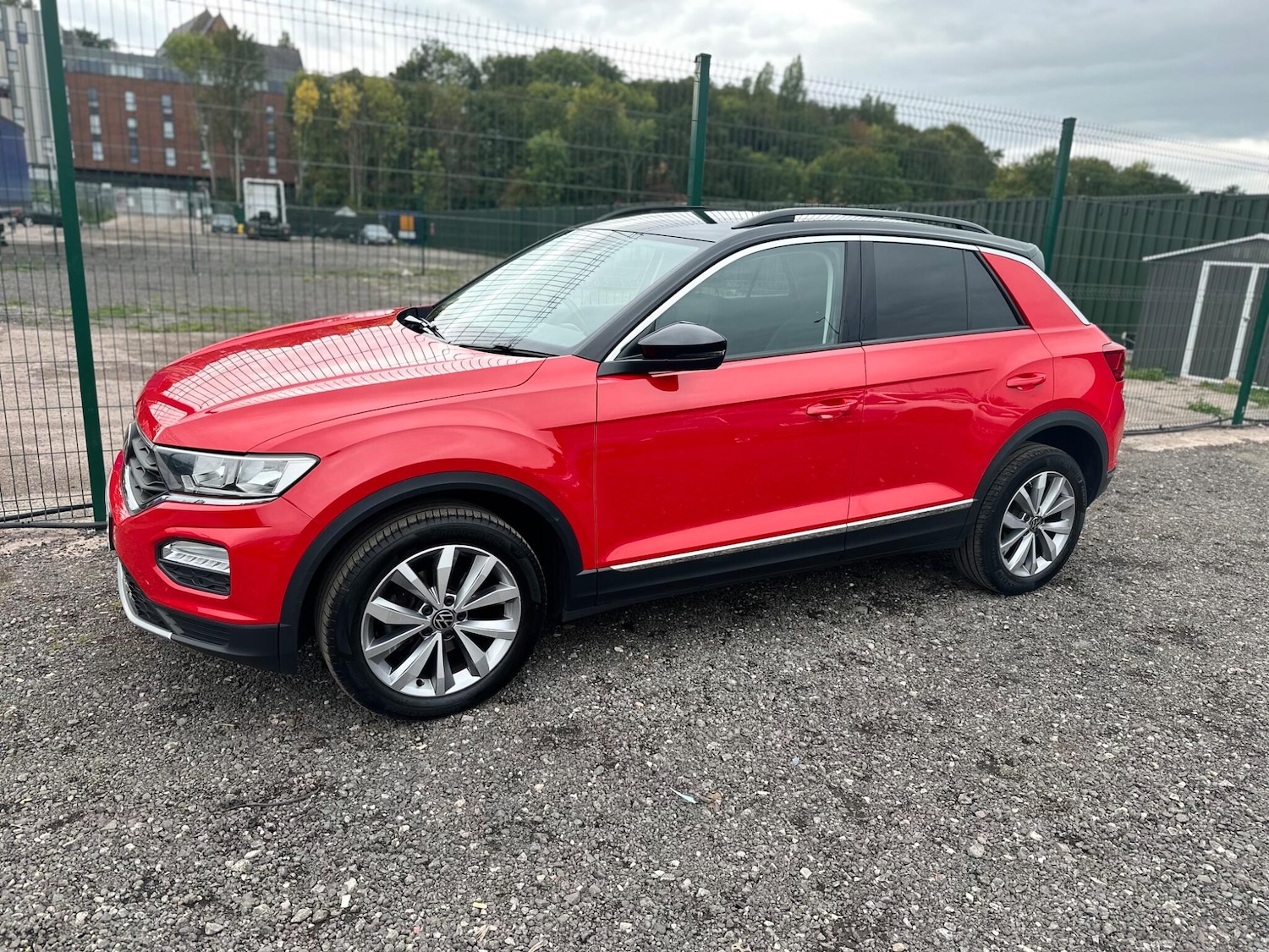 Used Volkswagen T-Roc 2020 for sale - 76137625: Photo 23