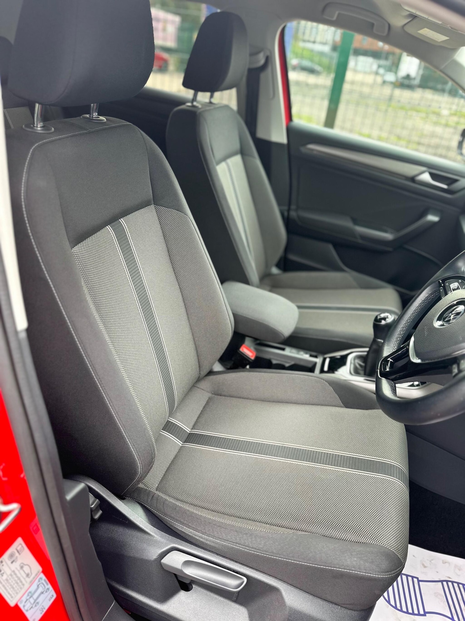 Used Volkswagen T-Roc 2020 for sale - 76137625: Photo 43