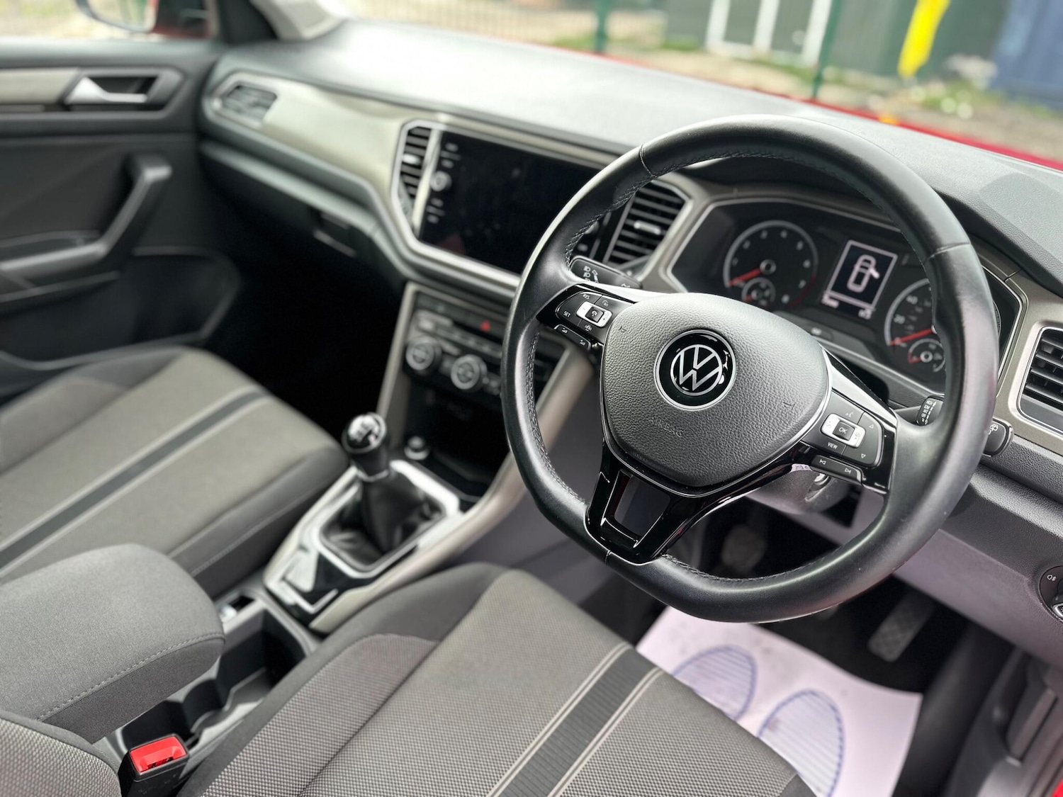 Used Volkswagen T-Roc 2020 for sale - 76137625: Photo 44