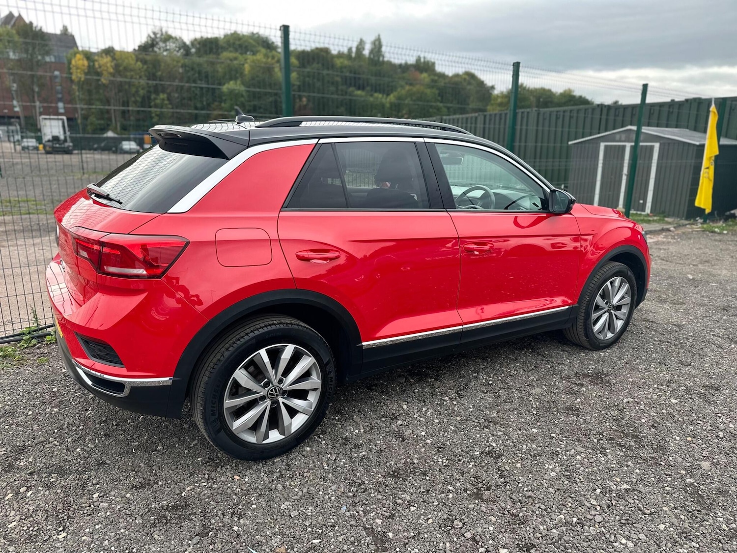 Used Volkswagen T-Roc 2020 for sale - 76137625: Photo 9