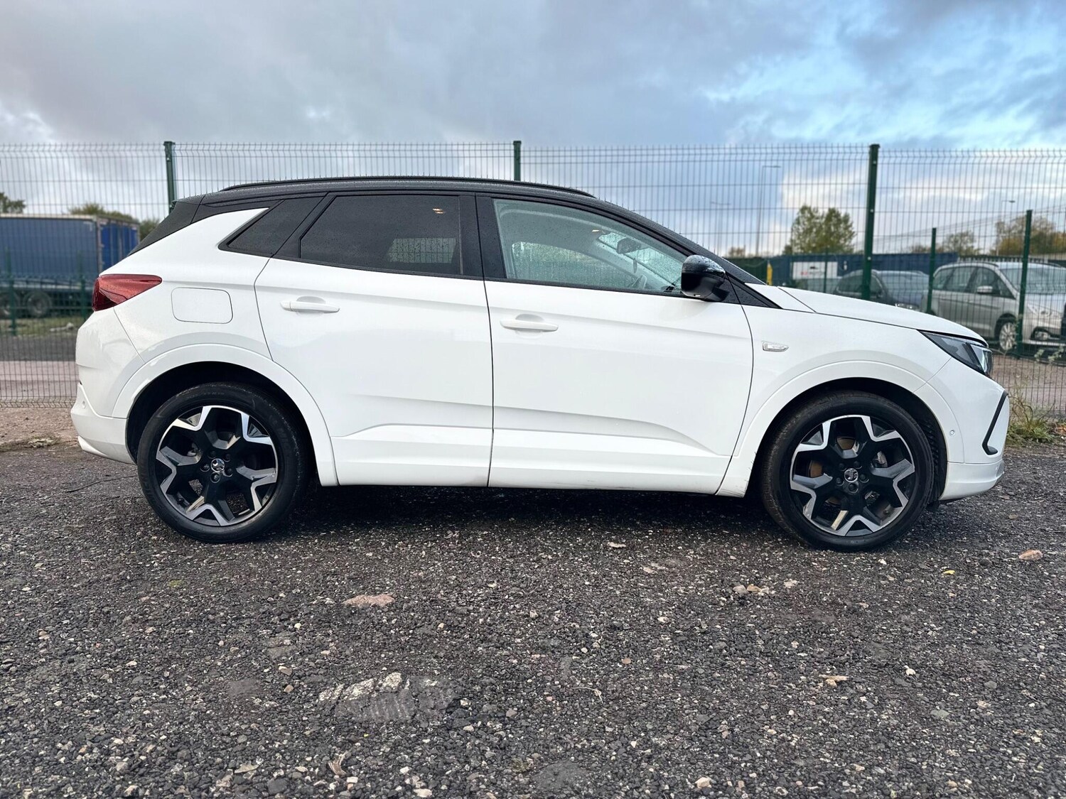 Used Vauxhall Grandland 2022 for sale - 76371575: Photo 8