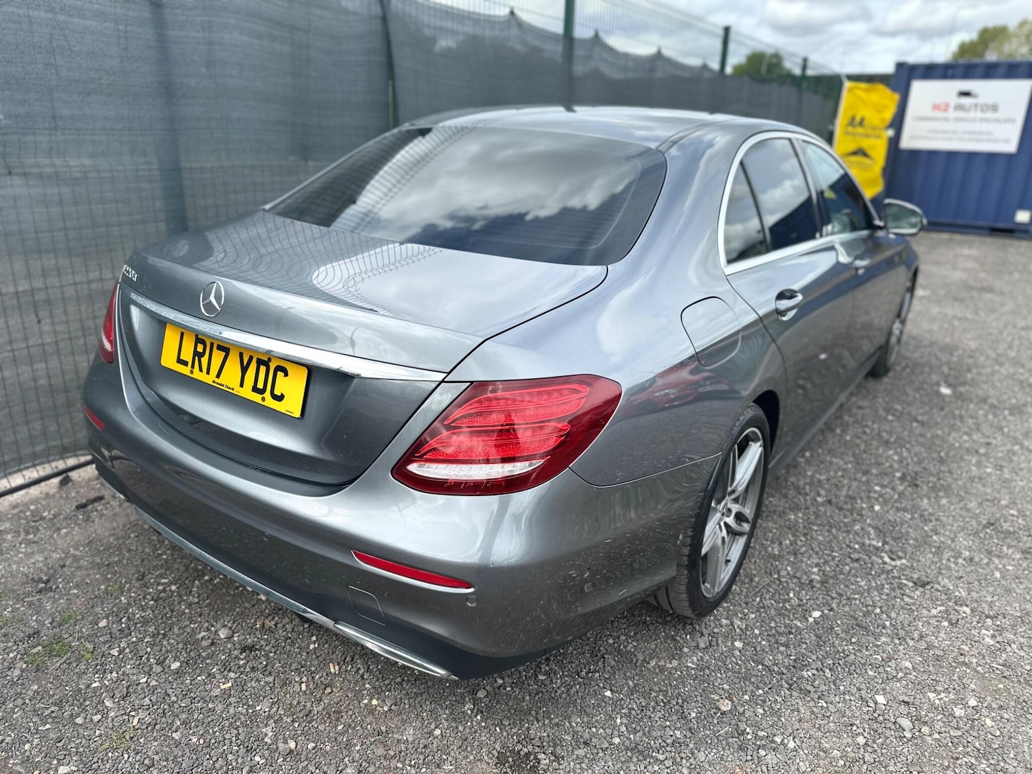 Used Mercedes-Benz E Class 2017 for sale - 75720582: Photo 11