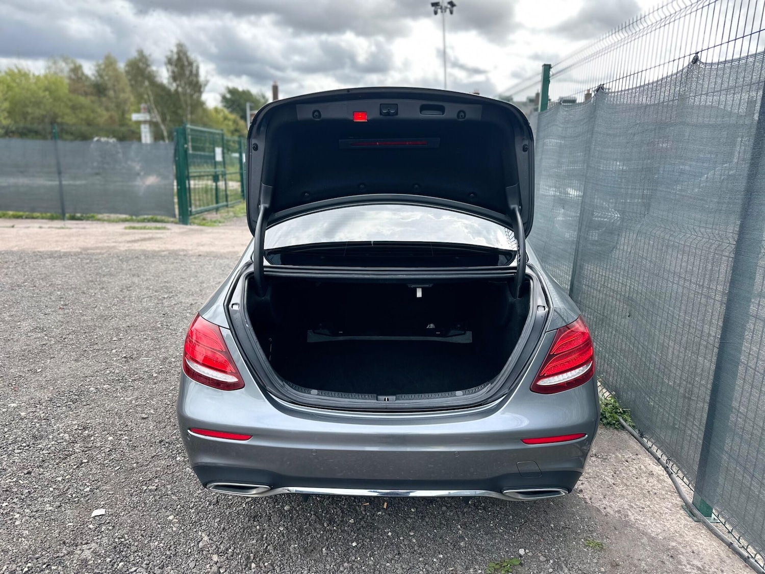 Used Mercedes-Benz E Class 2017 for sale - 75720582: Photo 16