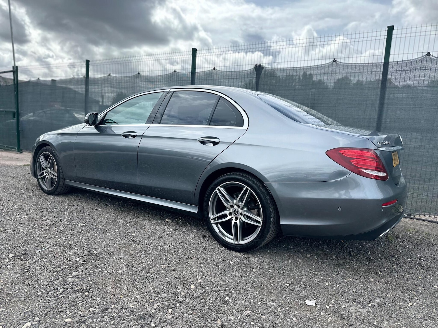 Used Mercedes-Benz E Class 2017 for sale - 75720582: Photo 20