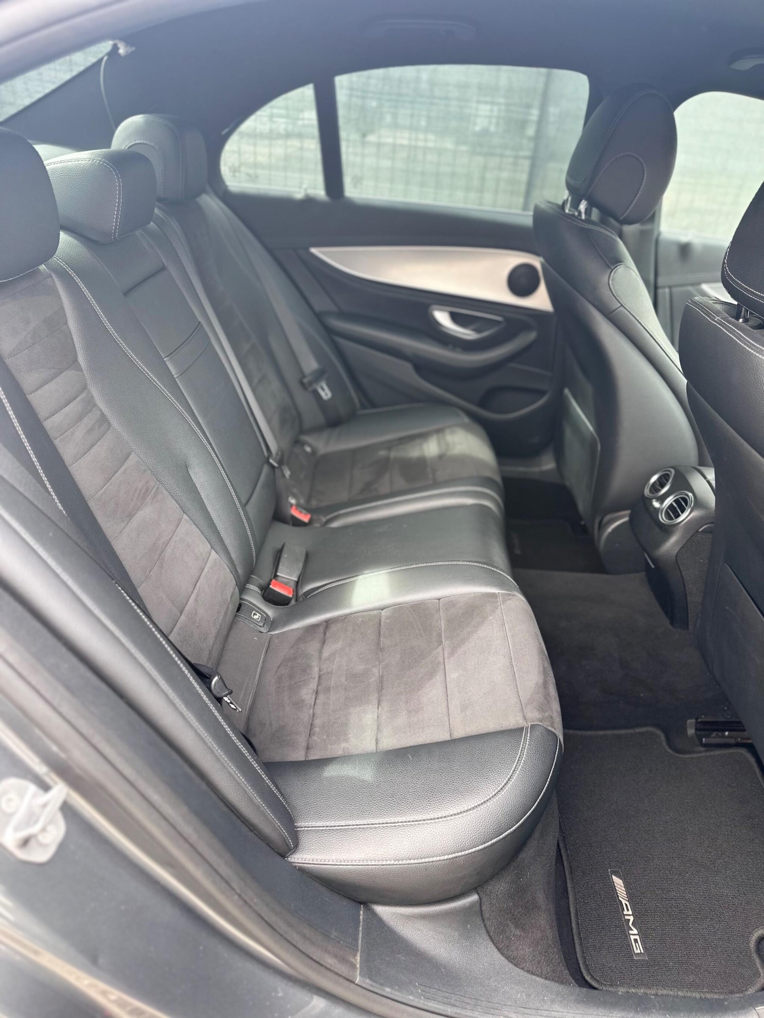 Used Mercedes-Benz E Class 2017 for sale - 75720582: Photo 38