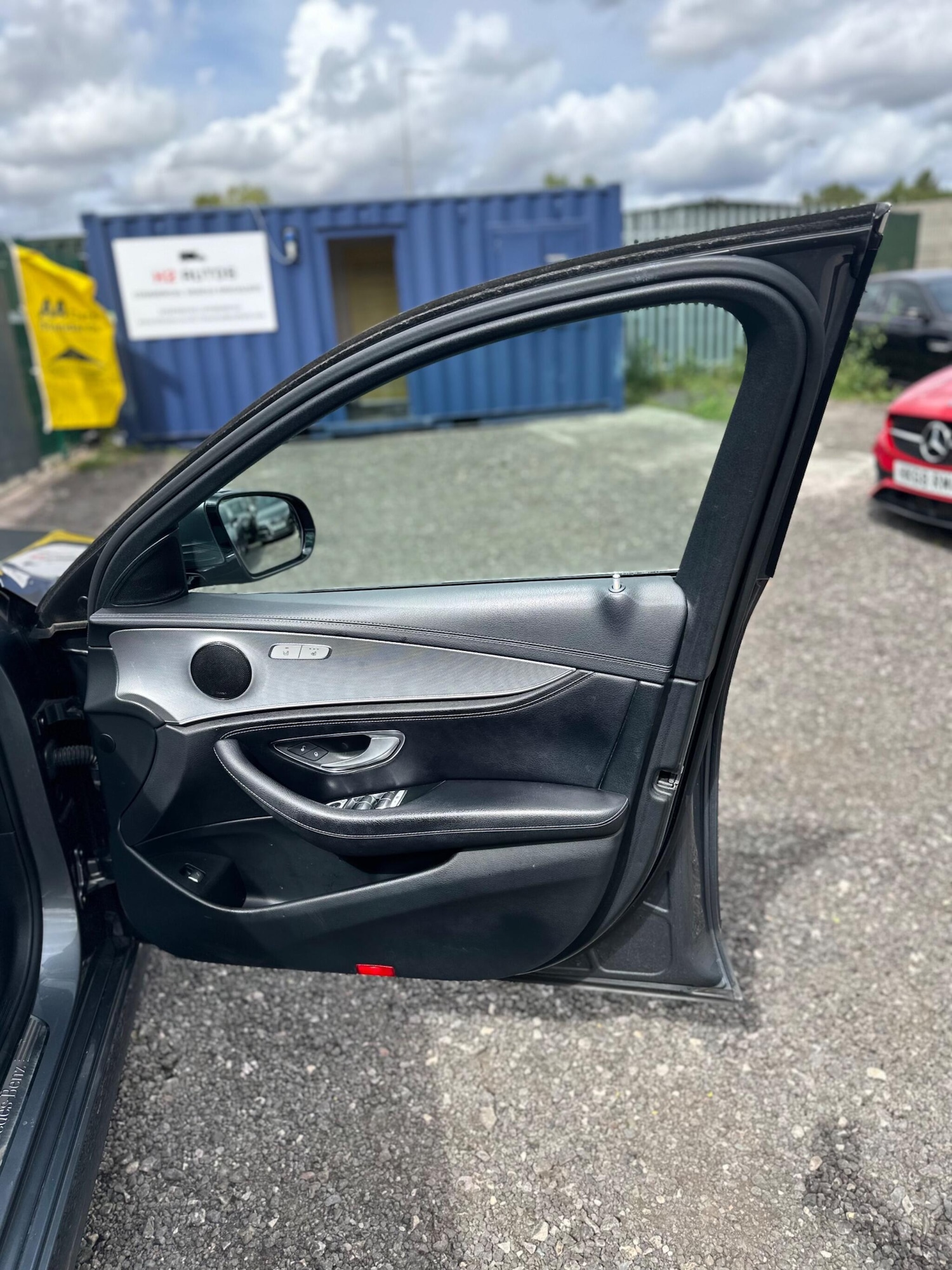 Used Mercedes-Benz E Class 2017 for sale - 75720582: Photo 42