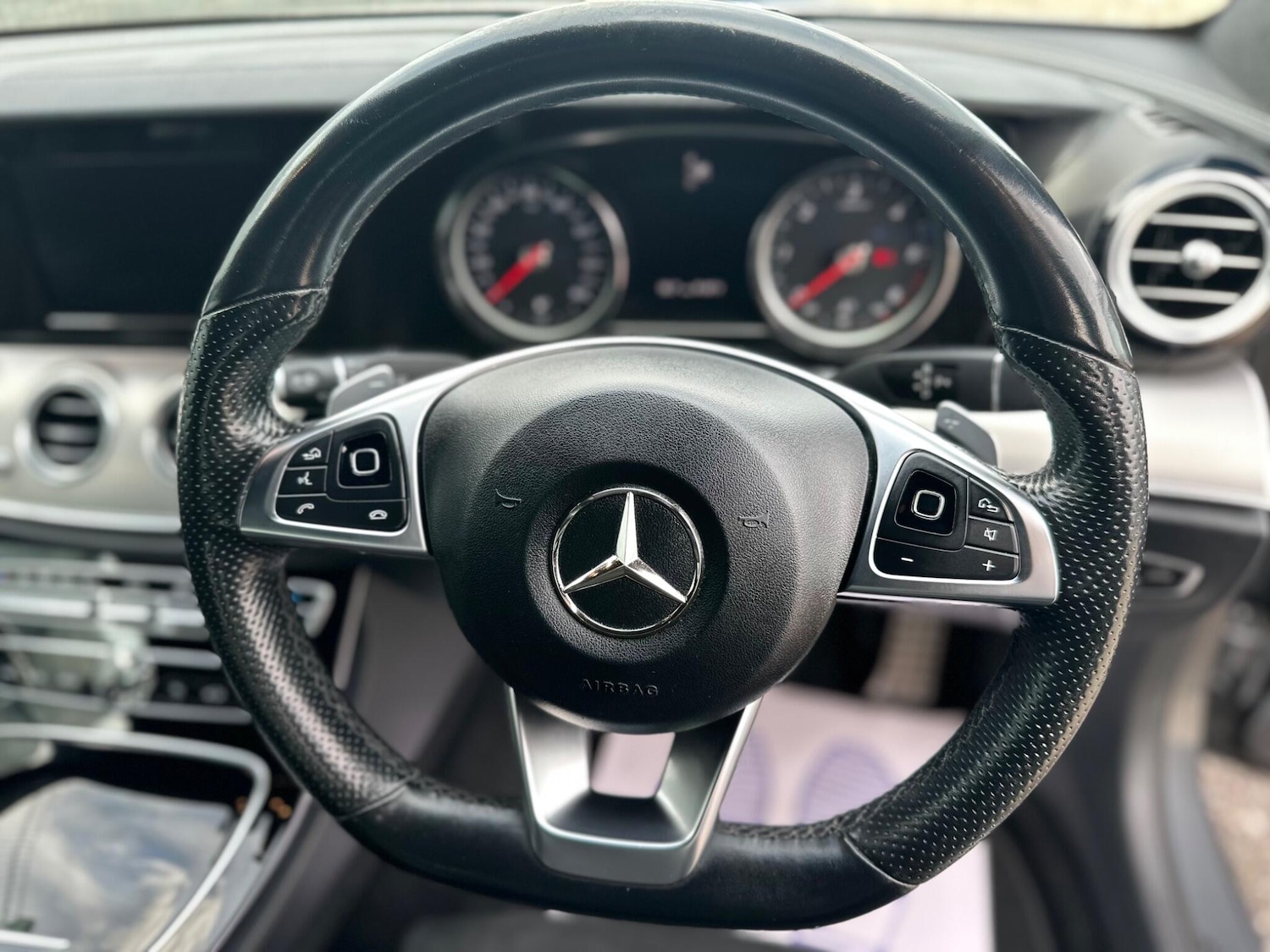 Used Mercedes-Benz E Class 2017 for sale - 75720582: Photo 46